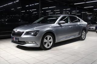 Škoda Superb 2,0 TDI 110kW DSG CZ / DPH limuzína