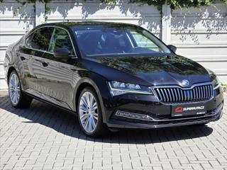 Škoda Superb 2,0 TDi DSG Style Plus ČR 1.maj CR 7DSG Style Plus liftback