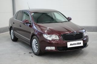 Škoda Superb 2.0 TDi liftback