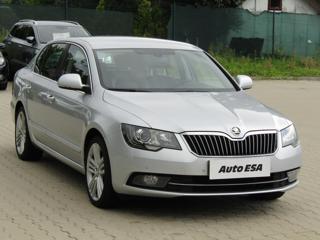 Škoda Superb 2.0 TDi liftback