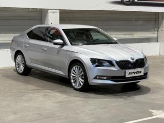 Škoda Superb 2.0 TDI, ČR liftback