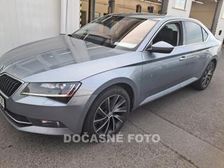 Škoda Superb 2.0 TDi, ČR liftback