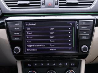 Škoda Superb 2,0 TSI 206kW DSG 4x4 CZ L&K liftback - Foto 34
