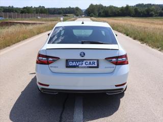 Škoda Superb 1,8 TSI DSG CZ Sportline DCC liftback - Foto 16