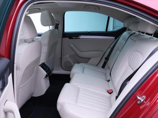Škoda Superb 2,0 TSI 206kW DSG 4x4 CZ L&K liftback - Foto 13