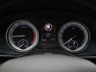 Škoda Superb 1,8 TSI 132kW DSG CZ L&K liftback - Foto 20