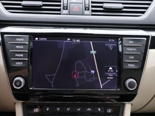 Škoda Superb 2,0 TDI 140kW DSG L&K Xenon liftback - Foto 23