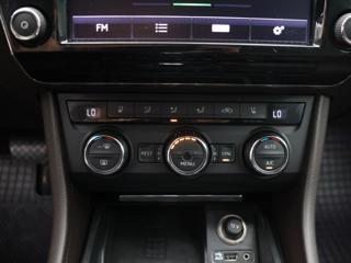 Škoda Superb 2,0 TSI 206kW DSG 4x4 L&K liftback - Foto 22