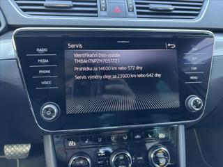 Škoda Superb 2,0 TDi AT Style SERVIS ŠKODA liftback - Foto 22