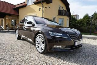 Škoda Superb STYLE PLUS 2,0 TDI 110 kW liftback