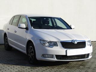 Škoda Superb 2.0 TDi, Serv.kniha, ČR liftback