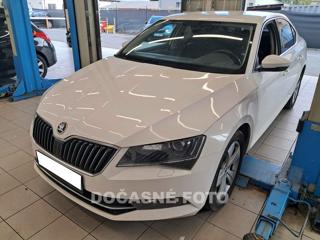 Škoda Superb 2.0 TDI liftback