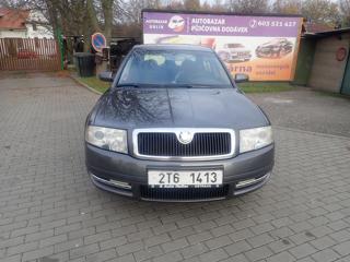 Škoda Superb 2.5 TDI  V6 sedan