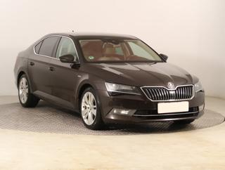 Škoda Superb 2.0 TDI 140kW sedan