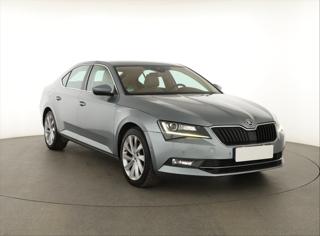 Škoda Superb 2.0 TDI 110kW sedan