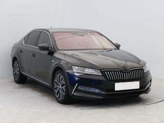 Škoda Superb 2.0 TDI 140kW sedan