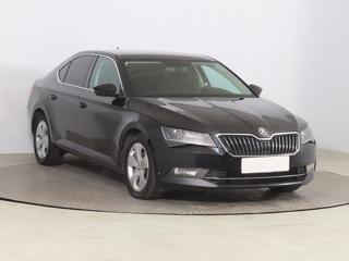 Škoda Superb 2.0 TDI 140kW sedan