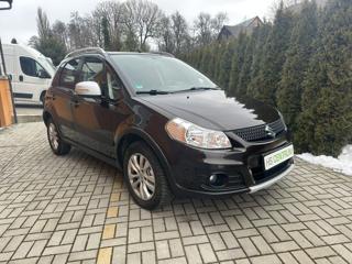 Suzuki SX4 Suzuki SX4 1.6i 88kW 4x4 servi SUV