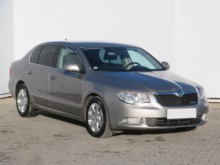 Škoda Superb 1.6 TDI 77kW sedan