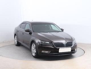 Škoda Superb 2.0 TDI 110kW sedan