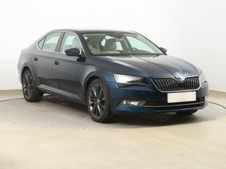 Škoda Superb 2.0 TDI 140kW sedan