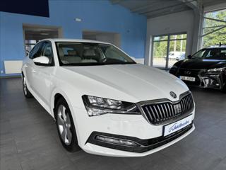 Škoda Superb 2,0   TDI,STYLE,DSG,SERVISKA sedan