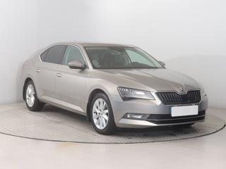 Škoda Superb 2.0 TDI 110kW sedan