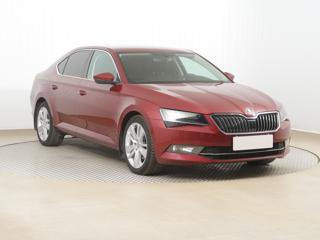 Škoda Superb 2.0 TDI 140kW sedan