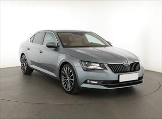 Škoda Superb 2.0 TSI 200kW sedan