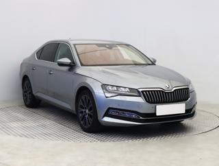 Škoda Superb 2.0 TDI 140kW sedan