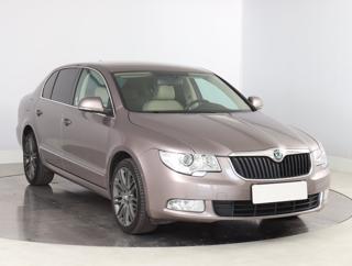 Škoda Superb 2.0 TDI 125kW sedan