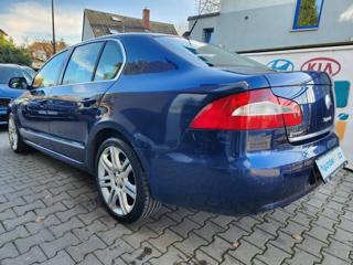 Škoda Superb 2.0-PRAV.SERVIS-TOP VÝBAVA hatchback - Foto 9