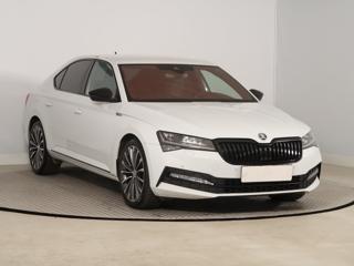 Škoda Superb 2.0 TDI 140kW sedan