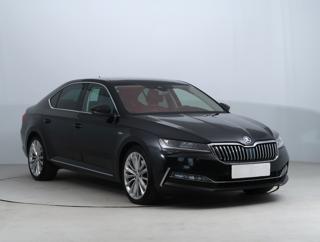 Škoda Superb 2.0 TSI 200kW sedan