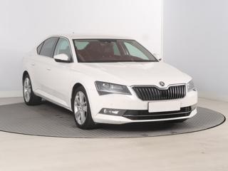 Škoda Superb 2.0 TDI 4x4 140kW sedan