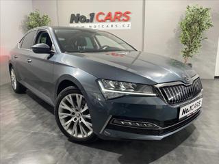 Škoda Superb 1,4 TSI iV DSG LED 1.MAJ ČR sedan