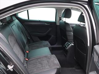 Škoda Superb 1,4 TSI 115kW Style DSG CZ DPH iV sedan - Foto 13