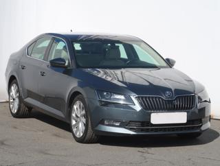 Škoda Superb 2.0 TDI 4x4 110kW sedan