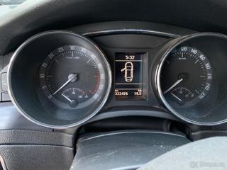 Škoda Superb 1,9 TDI sedan - Foto 10