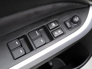 Suzuki Vitara 1.4 BJet AllGrip 103kW 1.Maj SUV - Foto 15