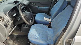Suzuki Wagon R 1.3i + sada zimní kola! hatchback - Foto 7