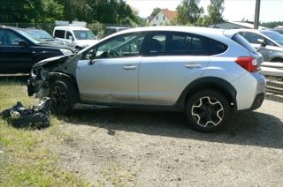 Subaru XV 2,0 D BOXER Havarované 4x4 SUV