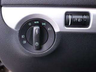 Škoda Yeti 1,2 TSI 77kW DSG Outdoor 1.Maj SUV - Foto 12