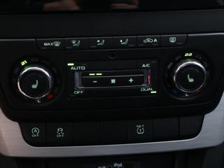 Škoda Yeti 1,2 TSI 81kW CZ Ambition 2.Maj SUV - Foto 21