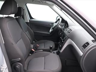Škoda Yeti 1,2 TSI 81kW CZ Ambition 2.Maj SUV - Foto 12