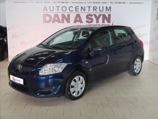 Toyota Auris 1,4 VVT-i Terra Cool hatchback