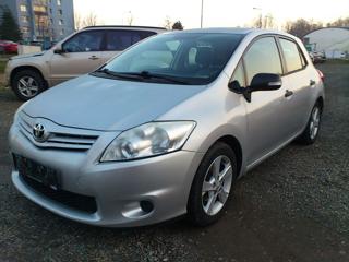 Toyota Auris 1,6 VVT-i AC 6 kvalt hatchback