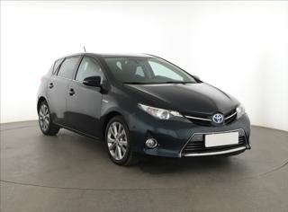 Toyota Auris Hybrid 100kW hatchback