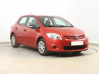 Toyota Auris 1.3 Dual VVT-i 73kW hatchback