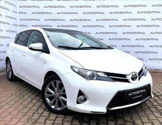 Toyota Auris 1,6 i,97kW,ČR,serv.kn. hatchback